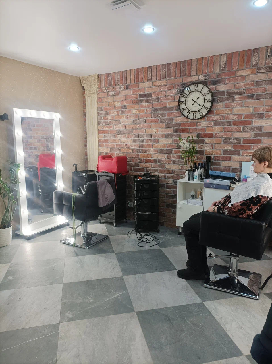 Парикмахерская королёв Парикмахерская королёв